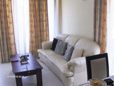 Triumph Holiday Village * سفيتي فلاس